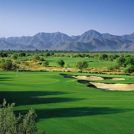 Hampton Inn & Suites Scottsdale At Talking Stick Екстер'єр фото