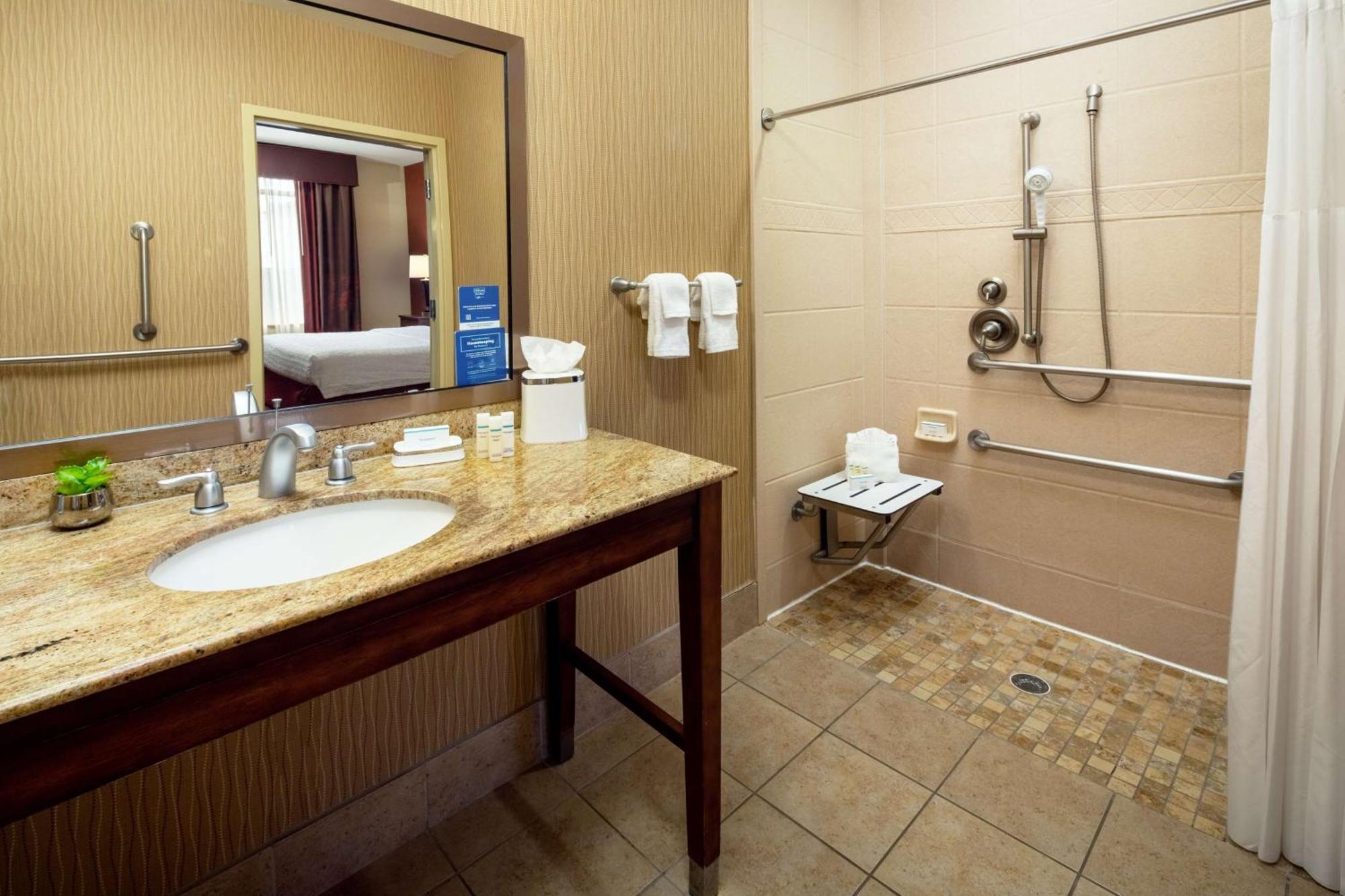 Hampton Inn & Suites Scottsdale At Talking Stick Екстер'єр фото