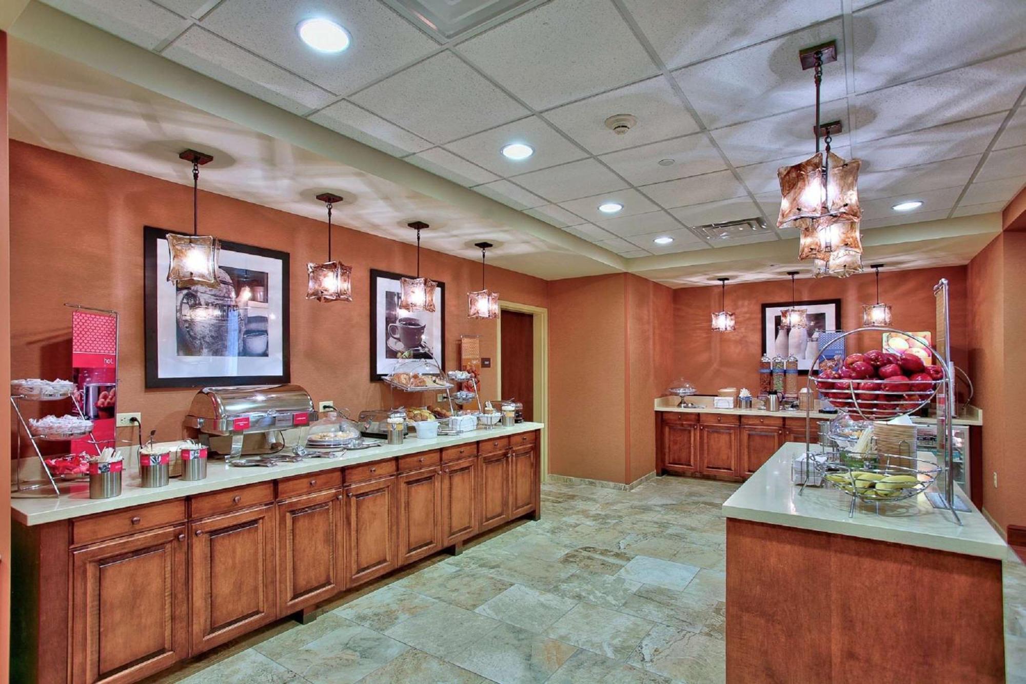 Hampton Inn & Suites Scottsdale At Talking Stick Екстер'єр фото
